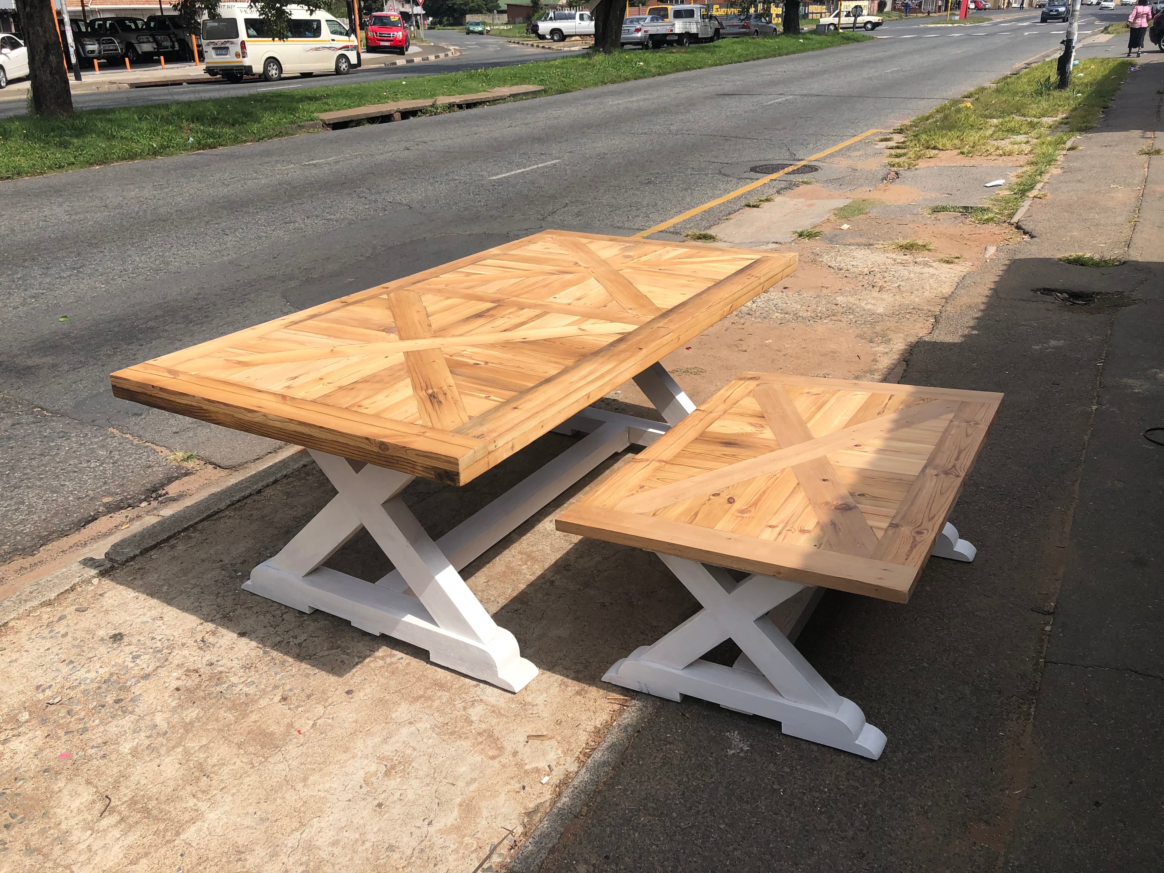 Retro Noah outdoor furniture set